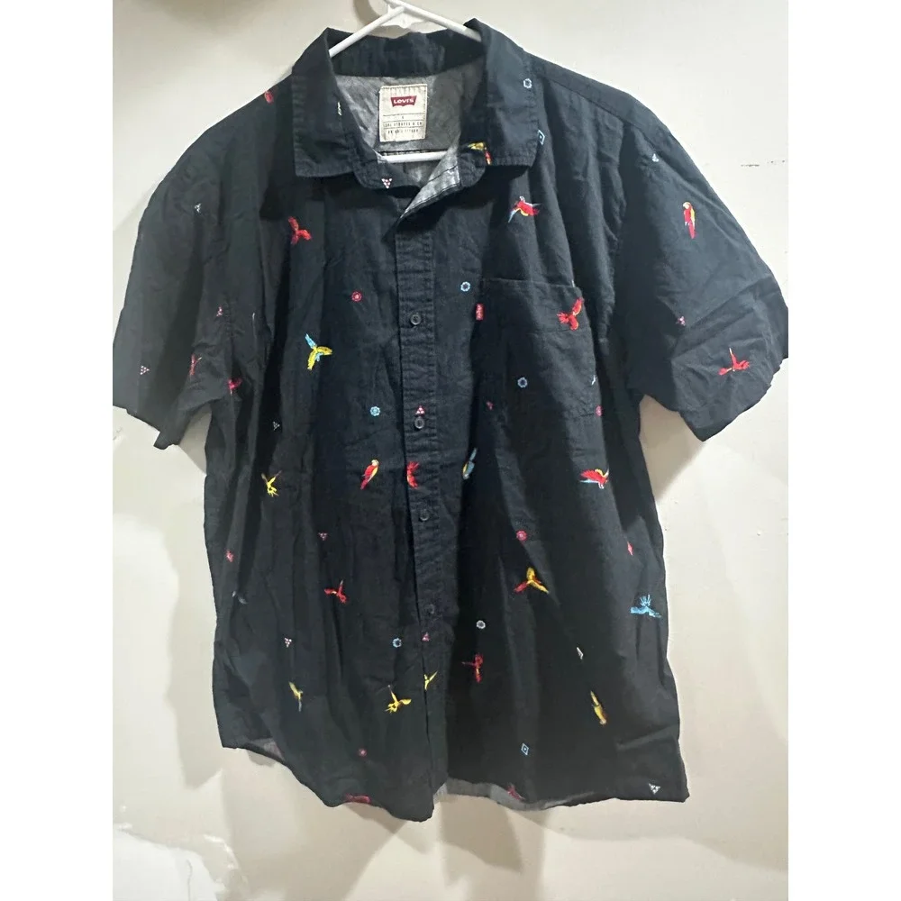 Levis Mens Black Embroidered Parrot Floral Short Sleeve Button Down Shirt Large